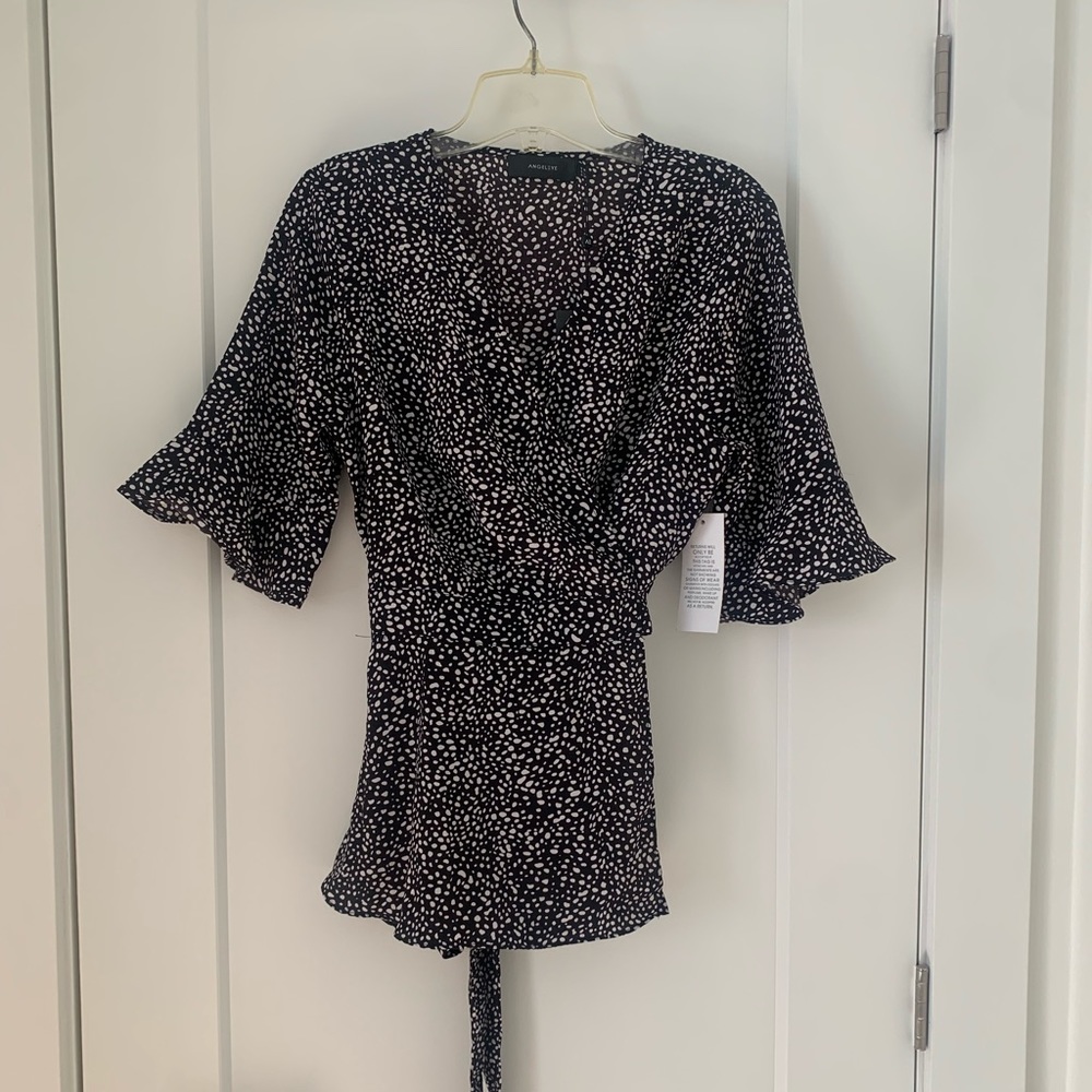 NWT Angel Eye Polka Dot Wrap Top